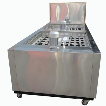 cilíndrico de crema de hielo que hace la máquina