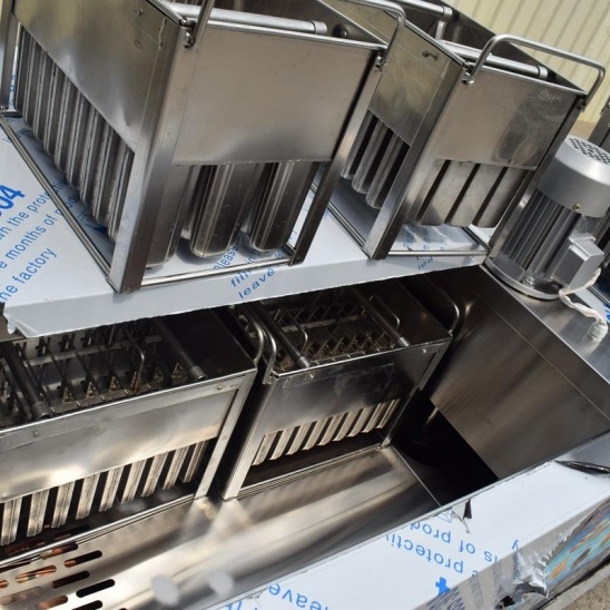 China de Fábrica directa Mejorada 8 molde de paletas de helado de la máquina 