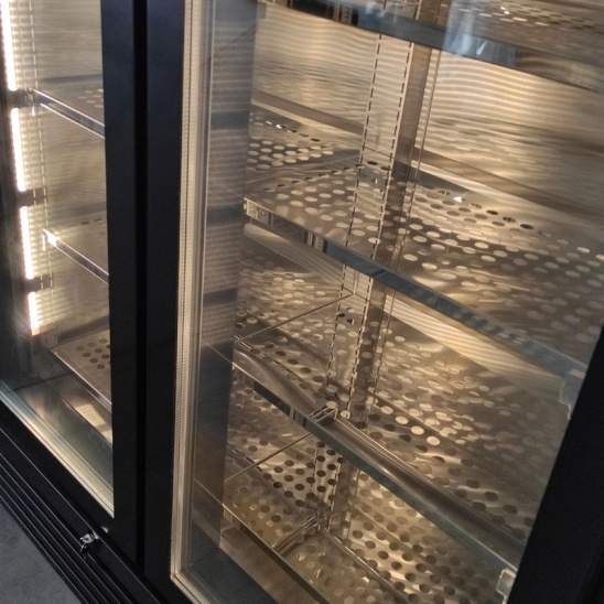congelador de exhibición de carne de baja temperatura de dos puertas de vidrio de acero inoxidable negro 
